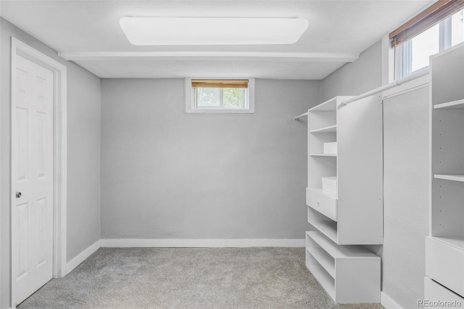 765 W Nassau Way