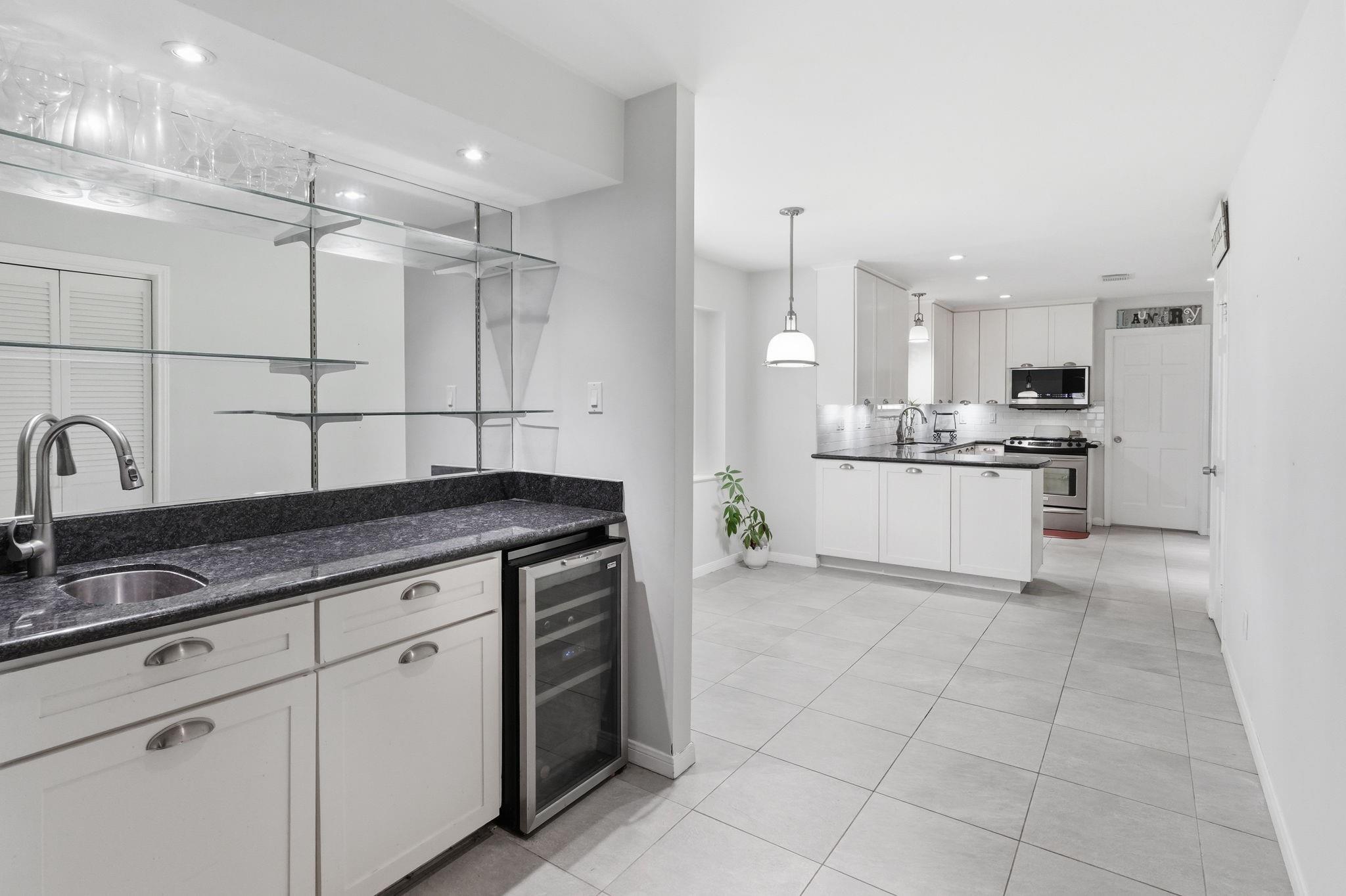 3122 La Quinta Drive