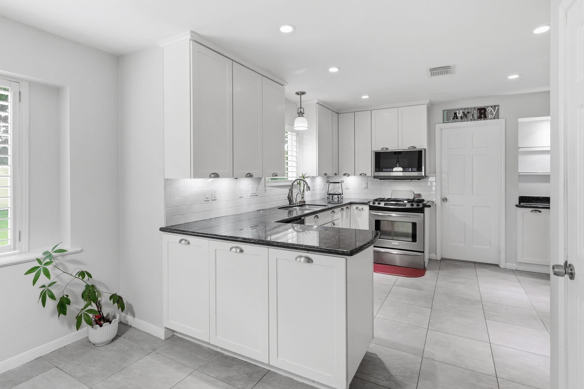 3122 La Quinta Drive