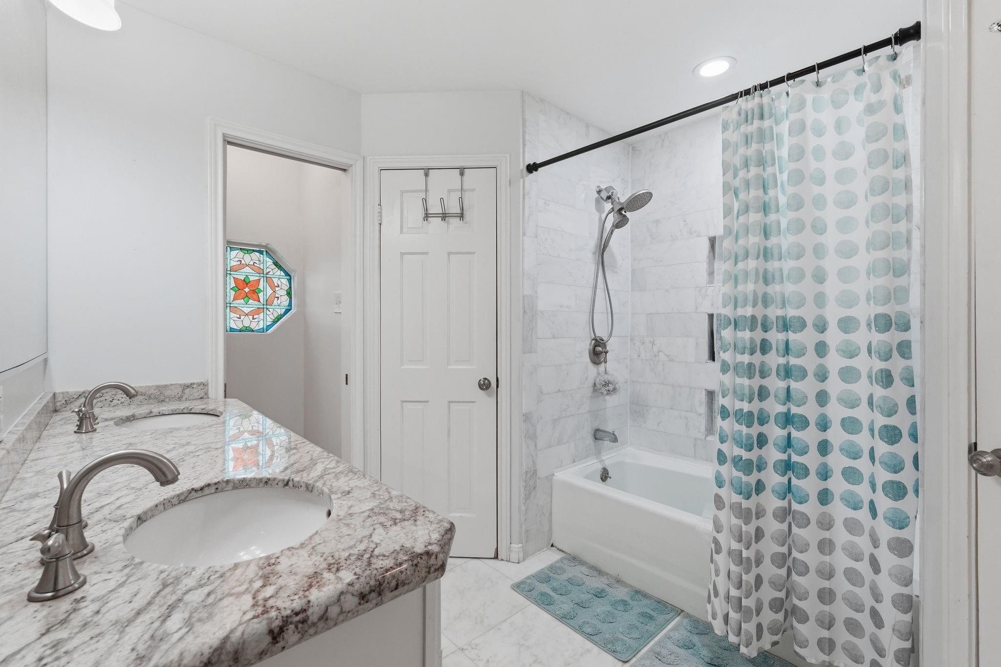 3122 La Quinta Drive