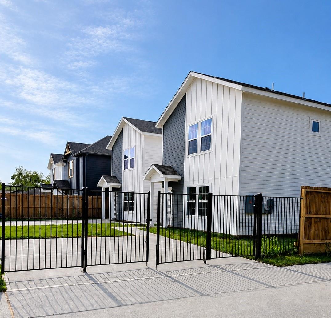 7502 Laura Koppe Road Unit: A/B