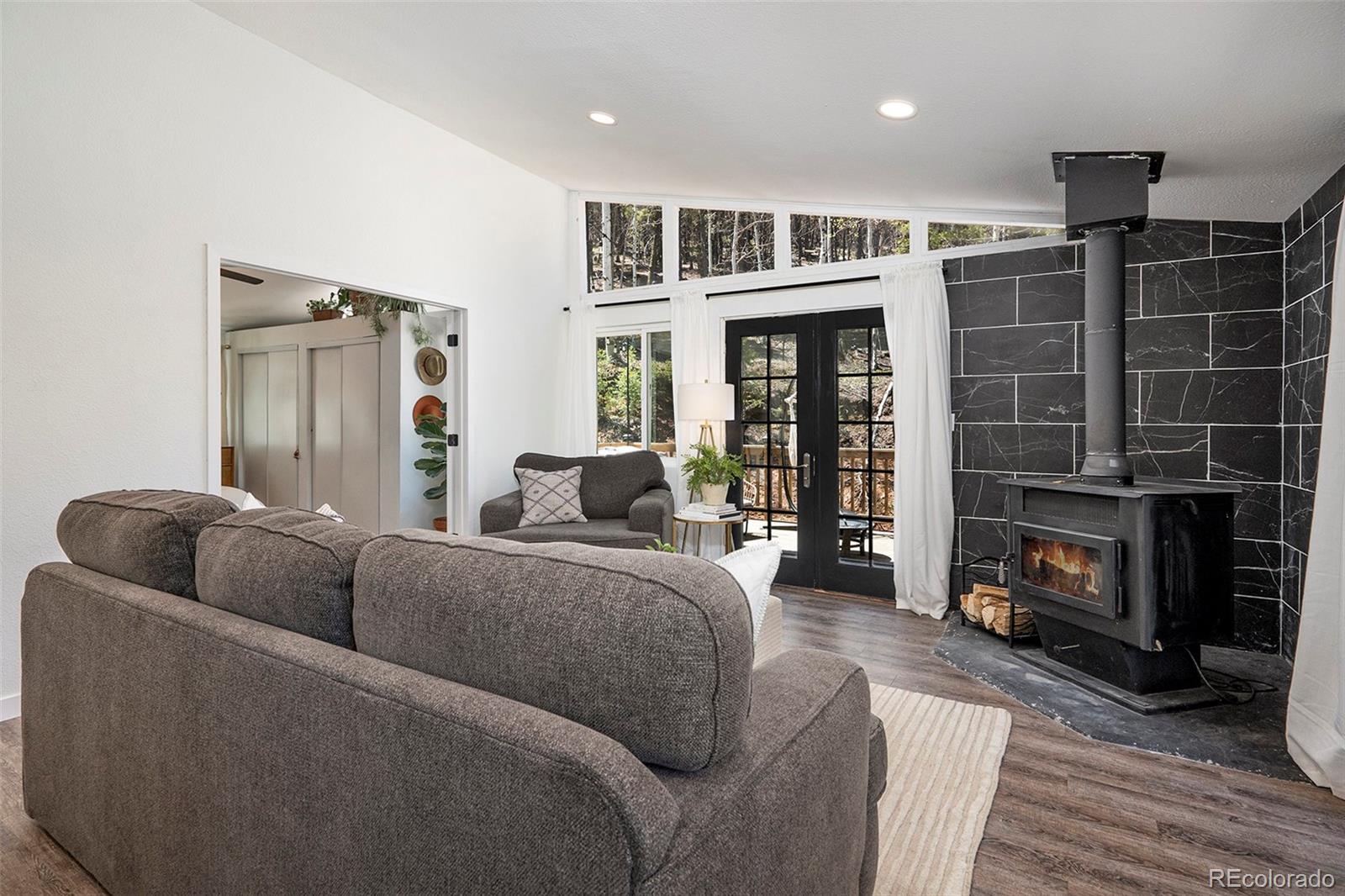 14077 Wamblee Trail