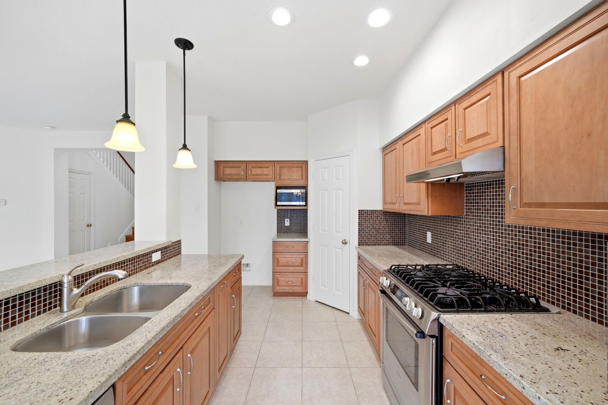 6511 Ivory Ash Court