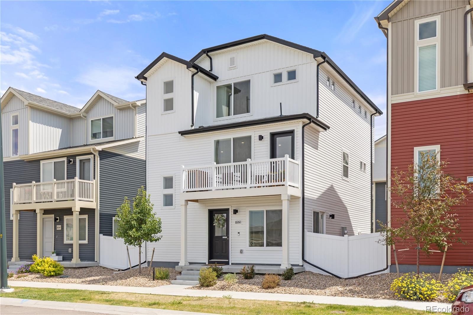 18260 E 51st Place