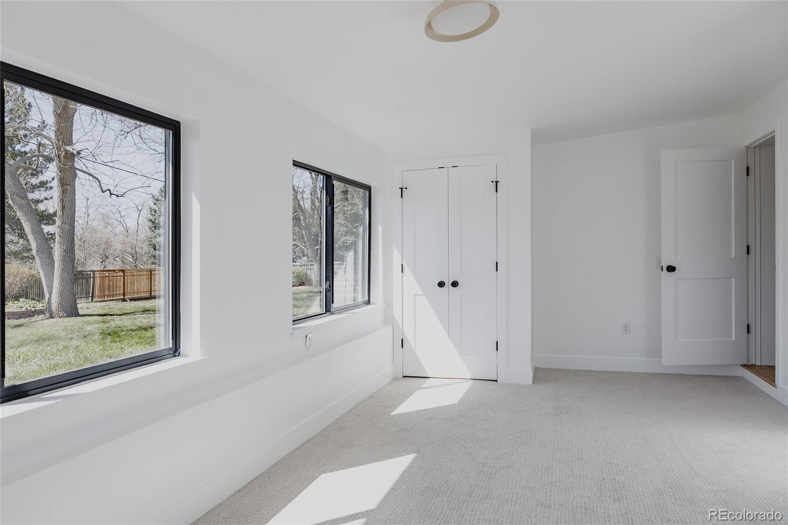 2415 Urban Street