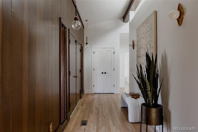 2415 Urban Street