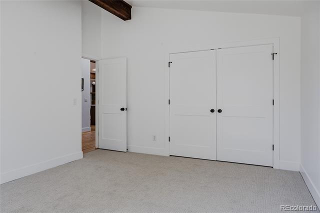 2415 Urban Street