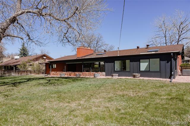 2415 Urban Street