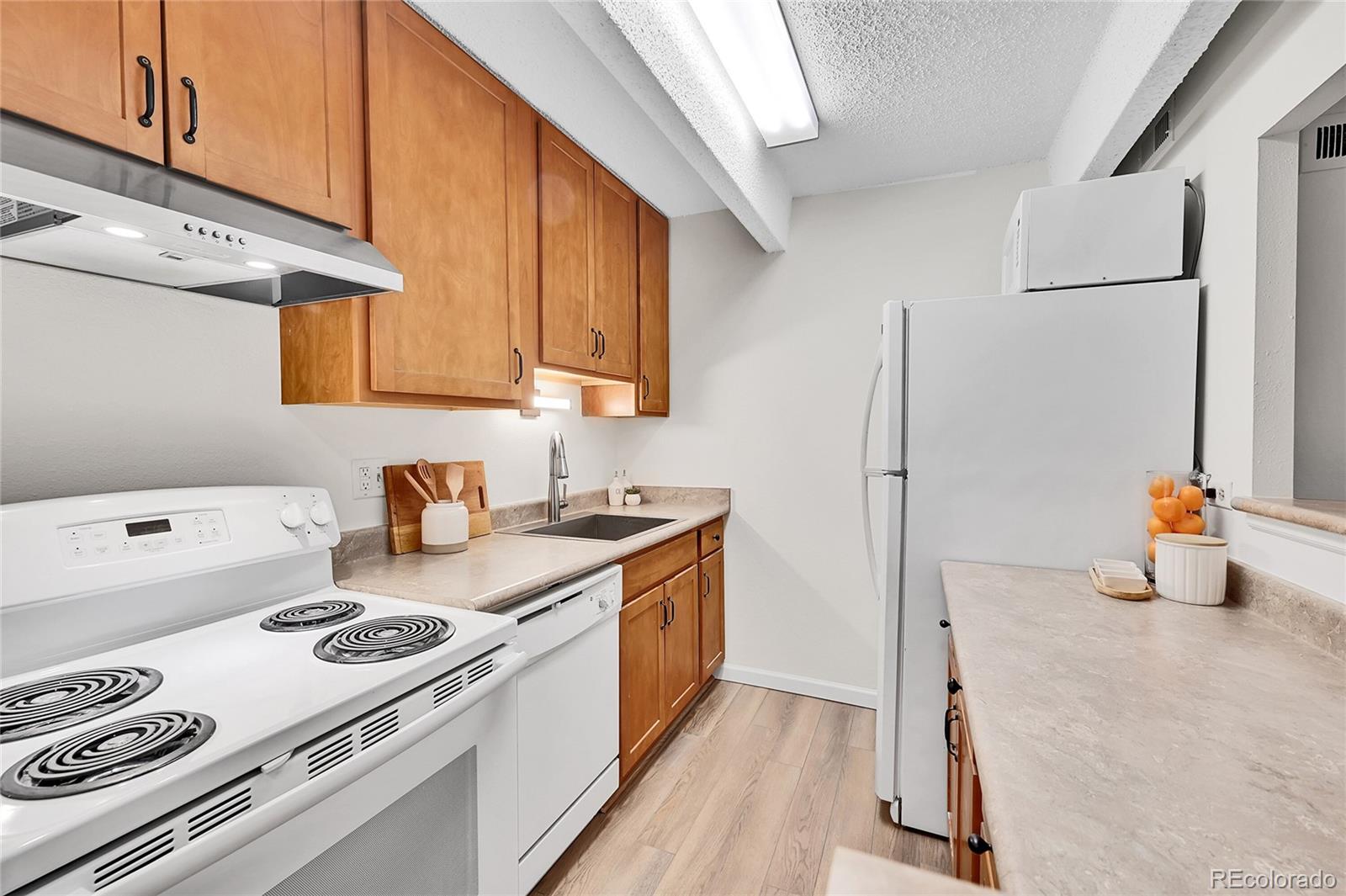8060 E Girard Avenue Unit: 311