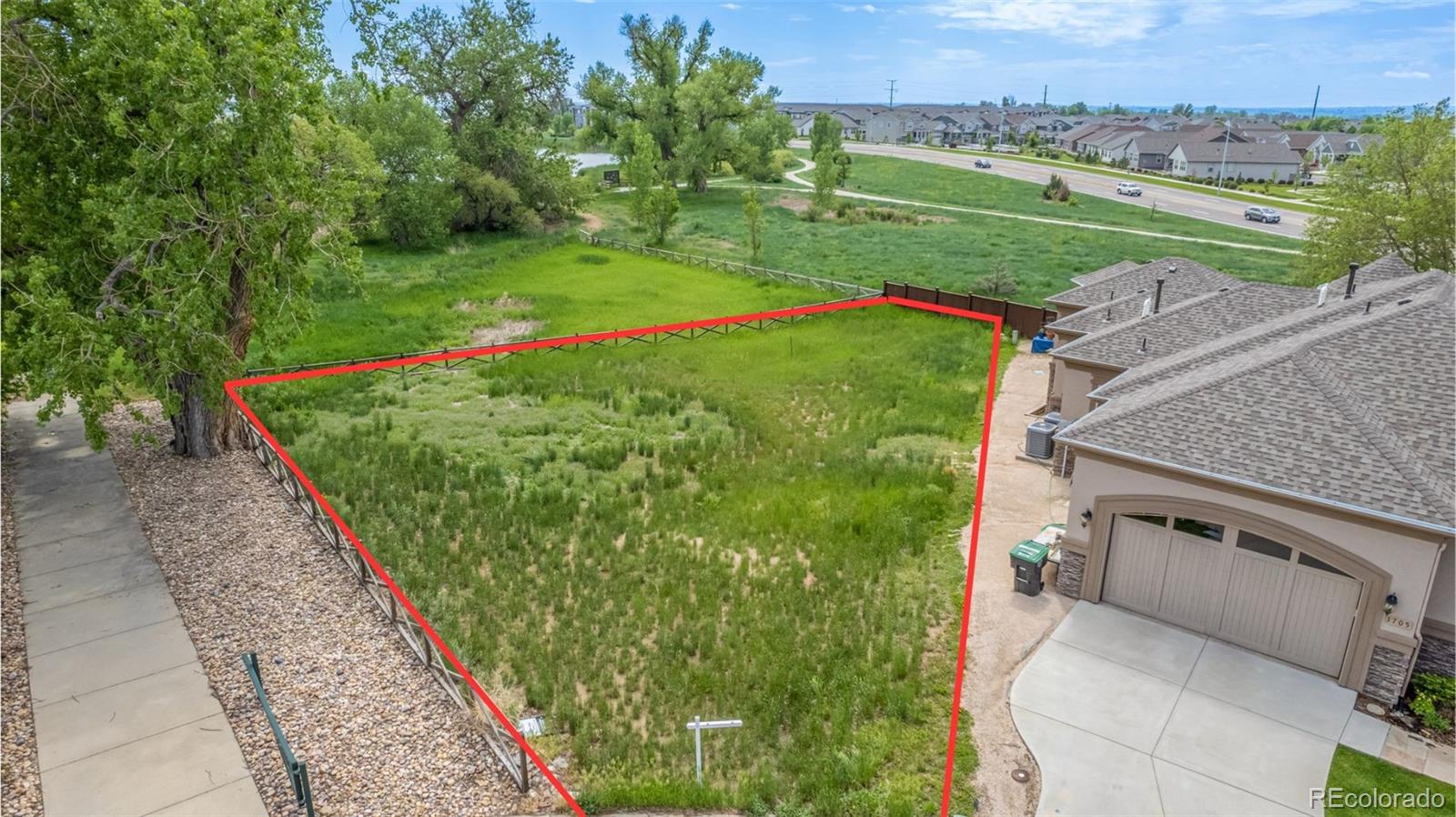 1711 Wildlife Place