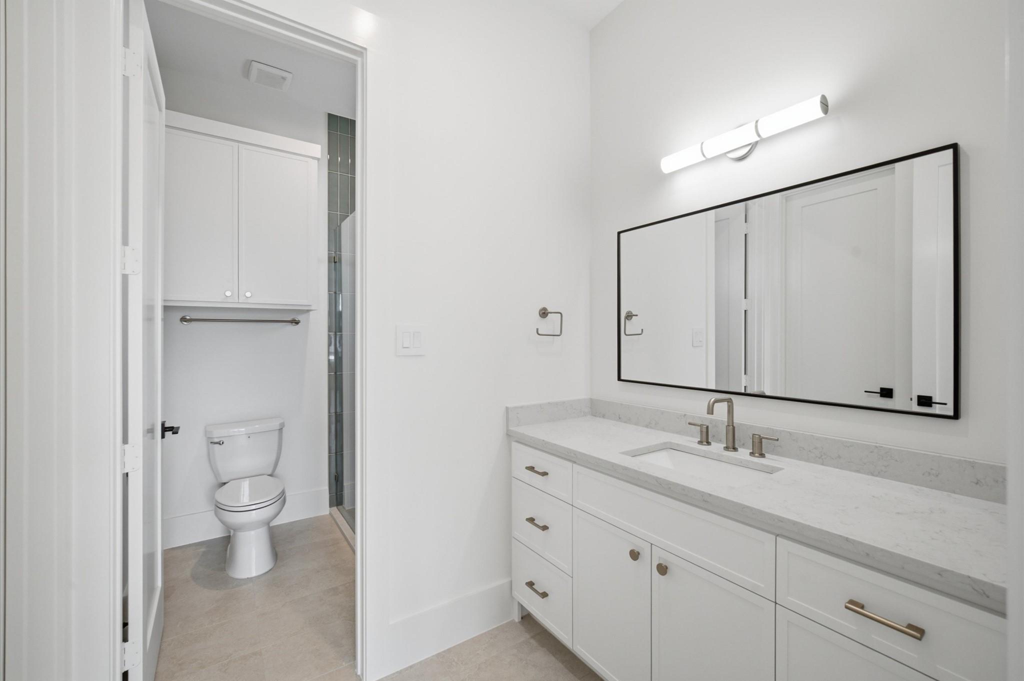 609 E 25th Street
