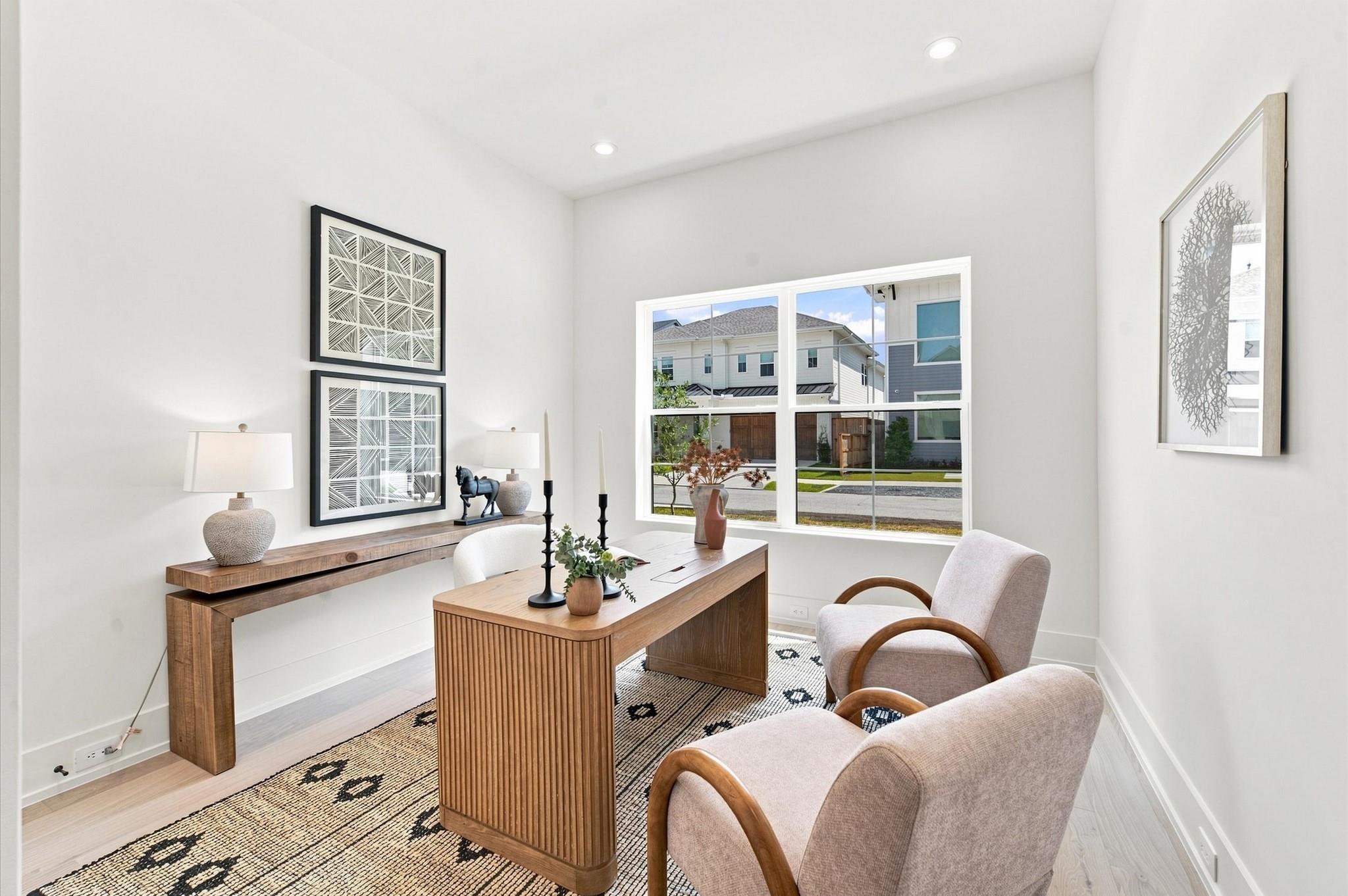 609 E 25th Street