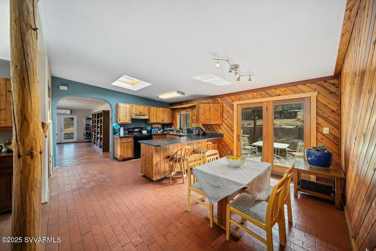 9255 S Loy Lane