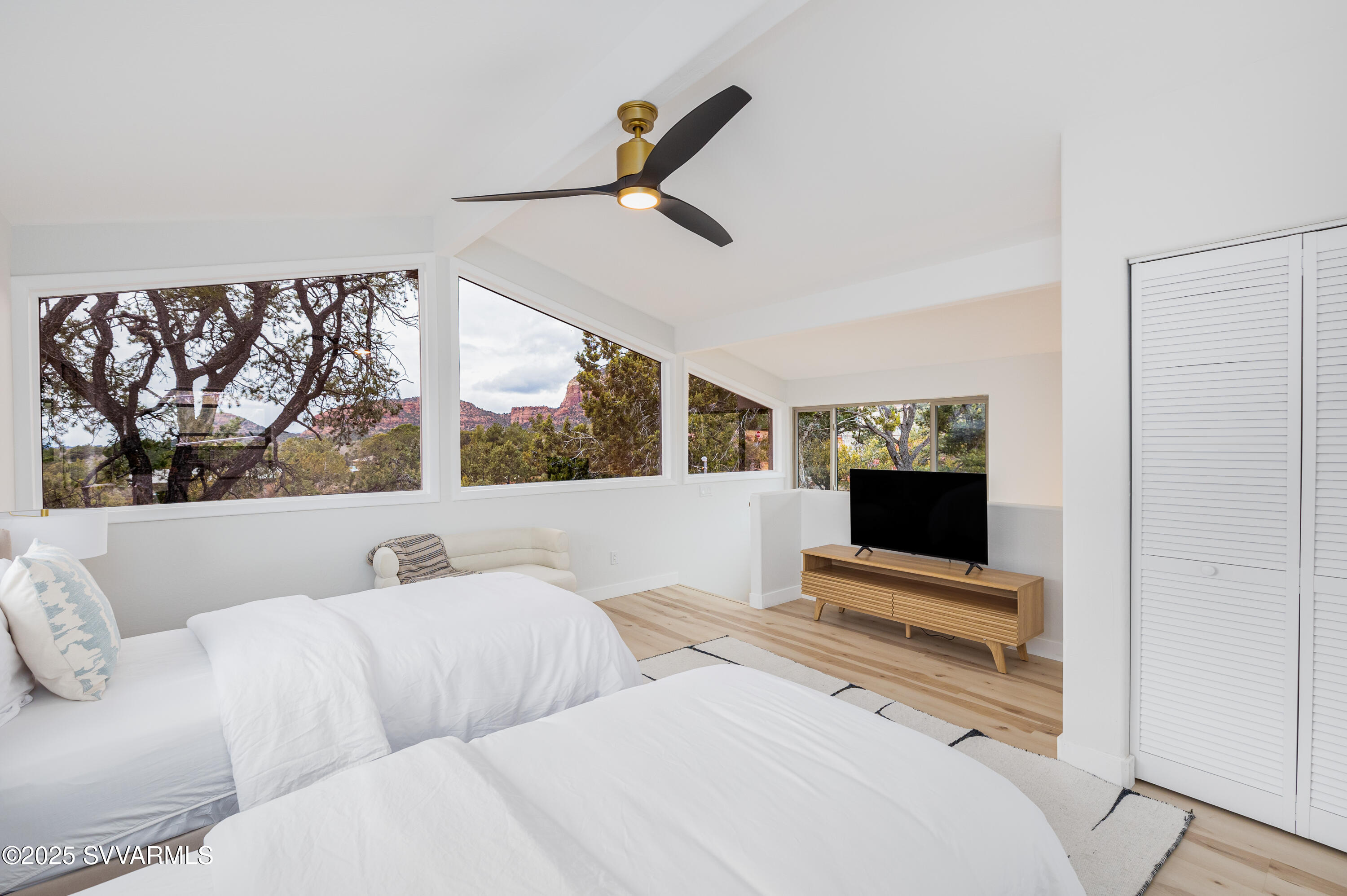 580 Coffee Pot Drive