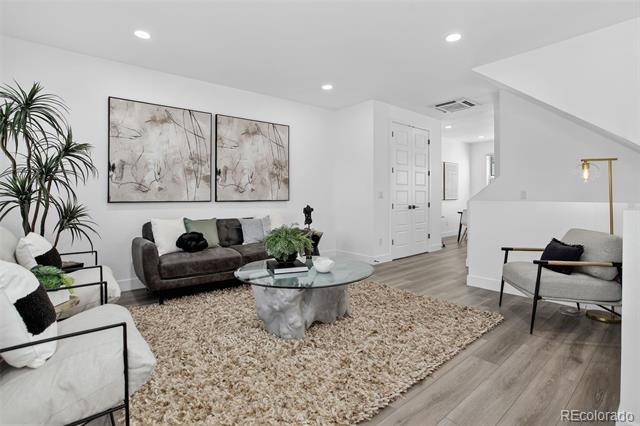 5128 W 26th Avenue Unit: 102