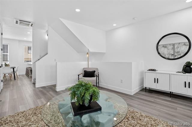 5128 W 26th Avenue Unit: 102