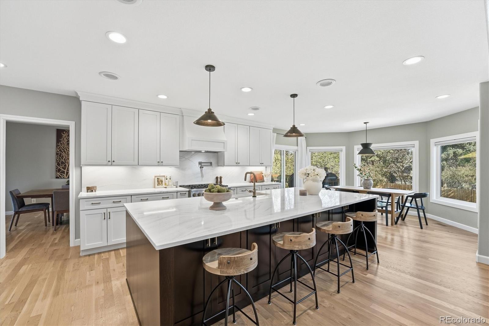 9521 E Maplewood Circle