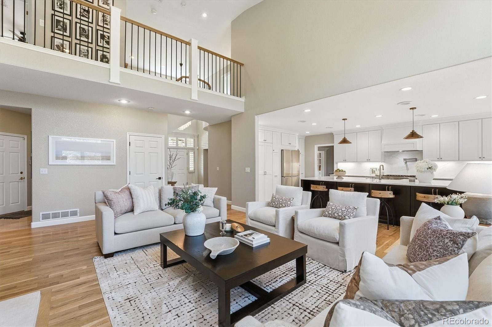 9521 E Maplewood Circle