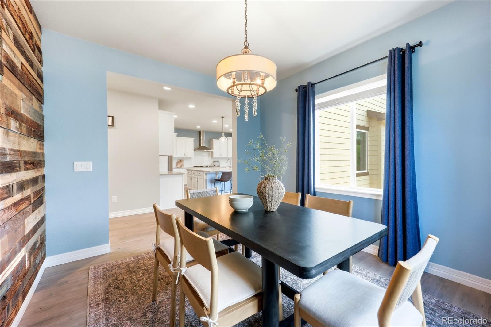 4117 Spanish Oaks Way