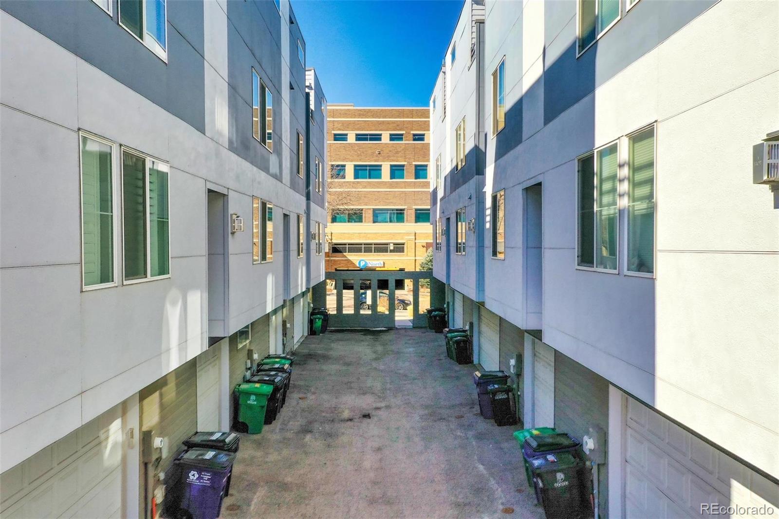 2044 N High Street
