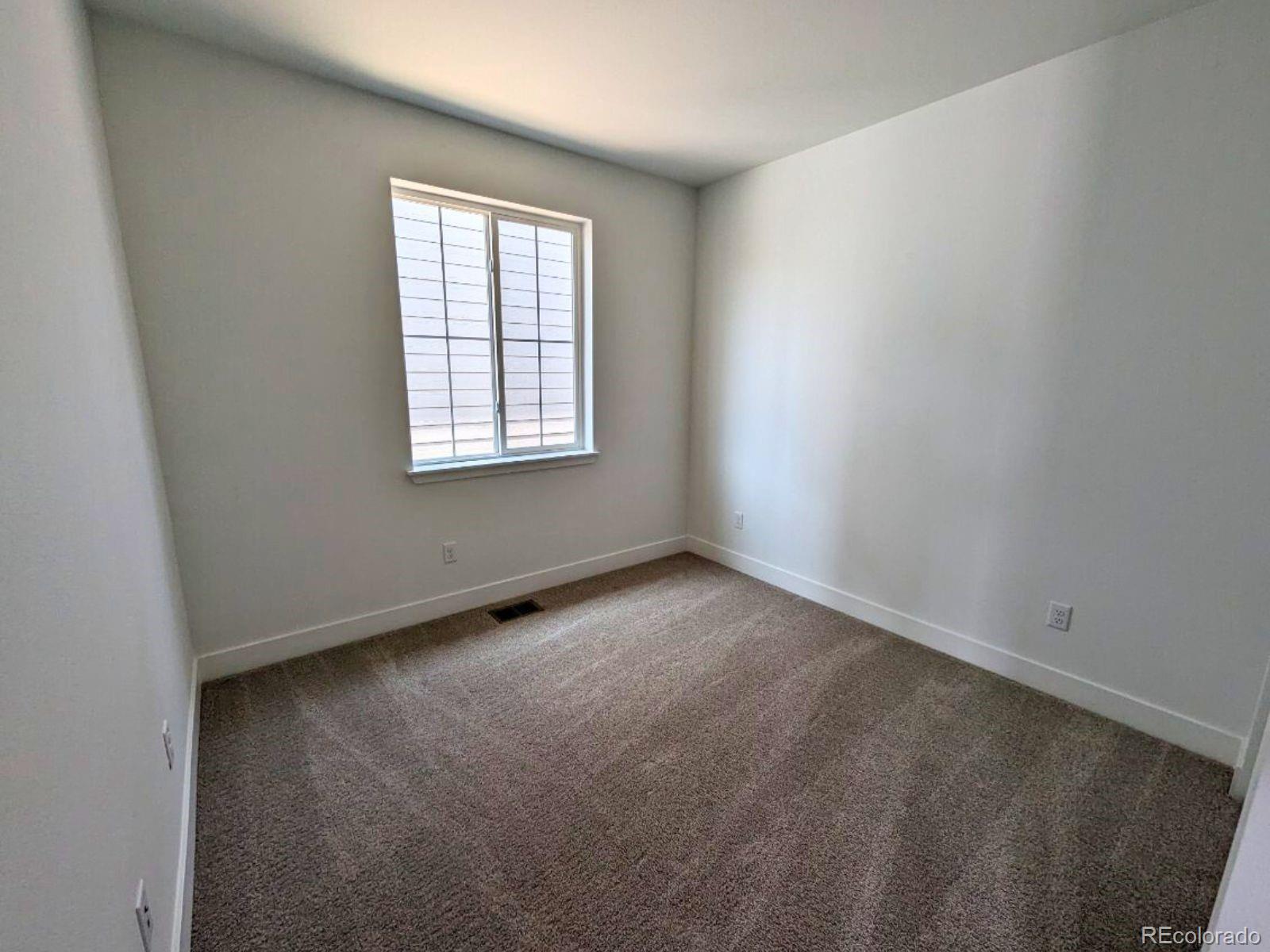 8326 Cokedale Circle