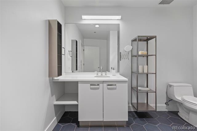 1200 Acoma Street Unit: 203