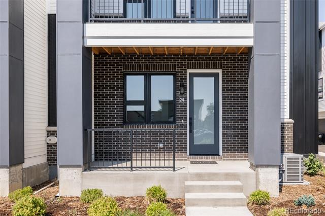 8280 E 36th Avenue Unit: 24