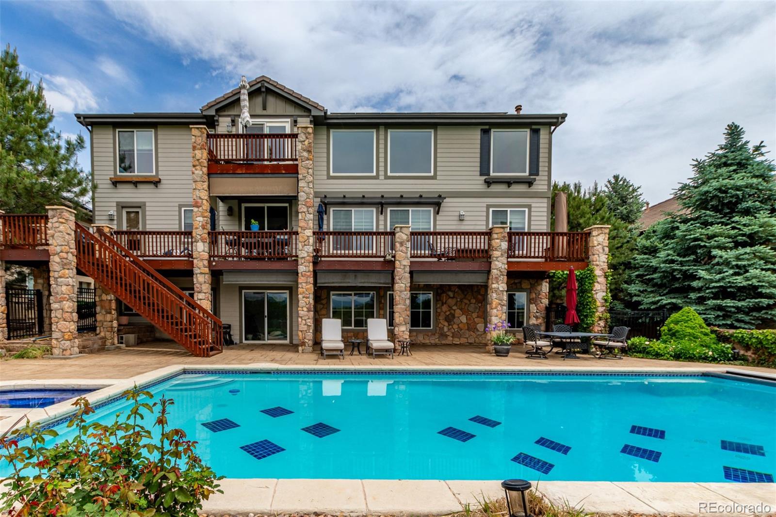 8993 Stonecrest Way