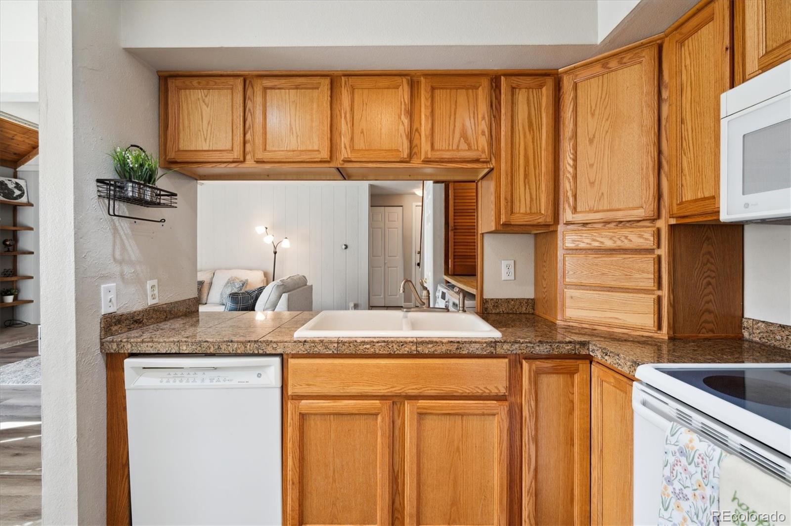 13635 E Yale Avenue Unit: D