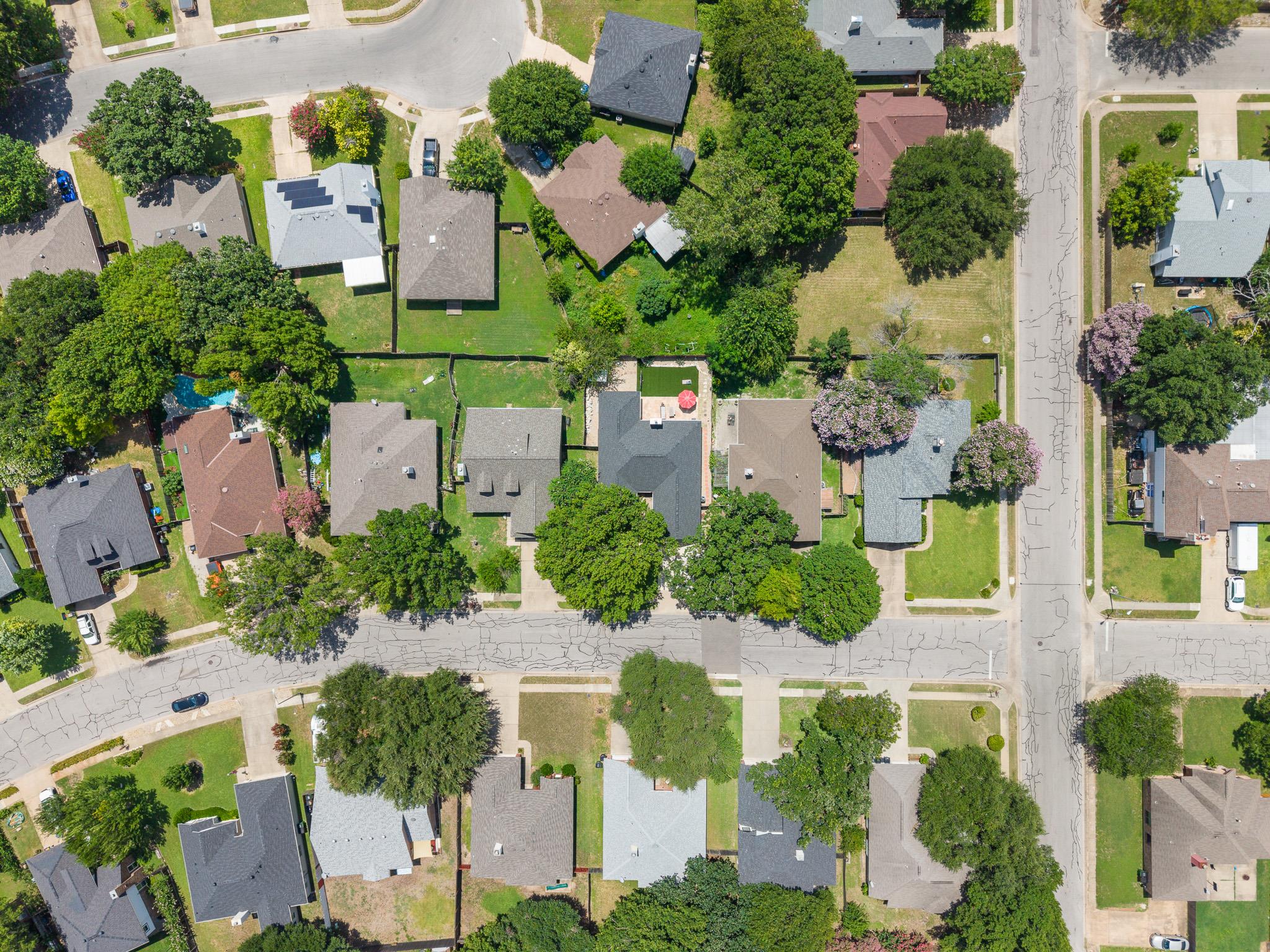 2305 Raintree PATH