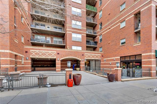 1975 N Grant Street Unit: 325