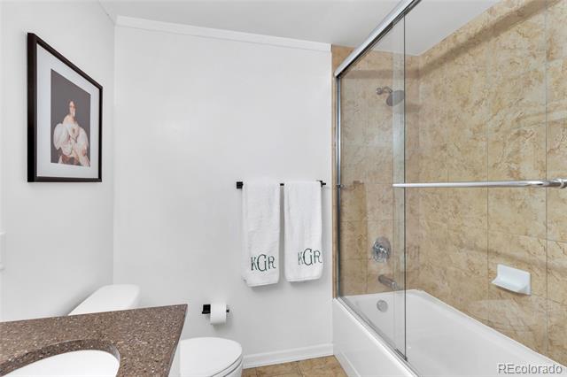 1975 N Grant Street Unit: 325