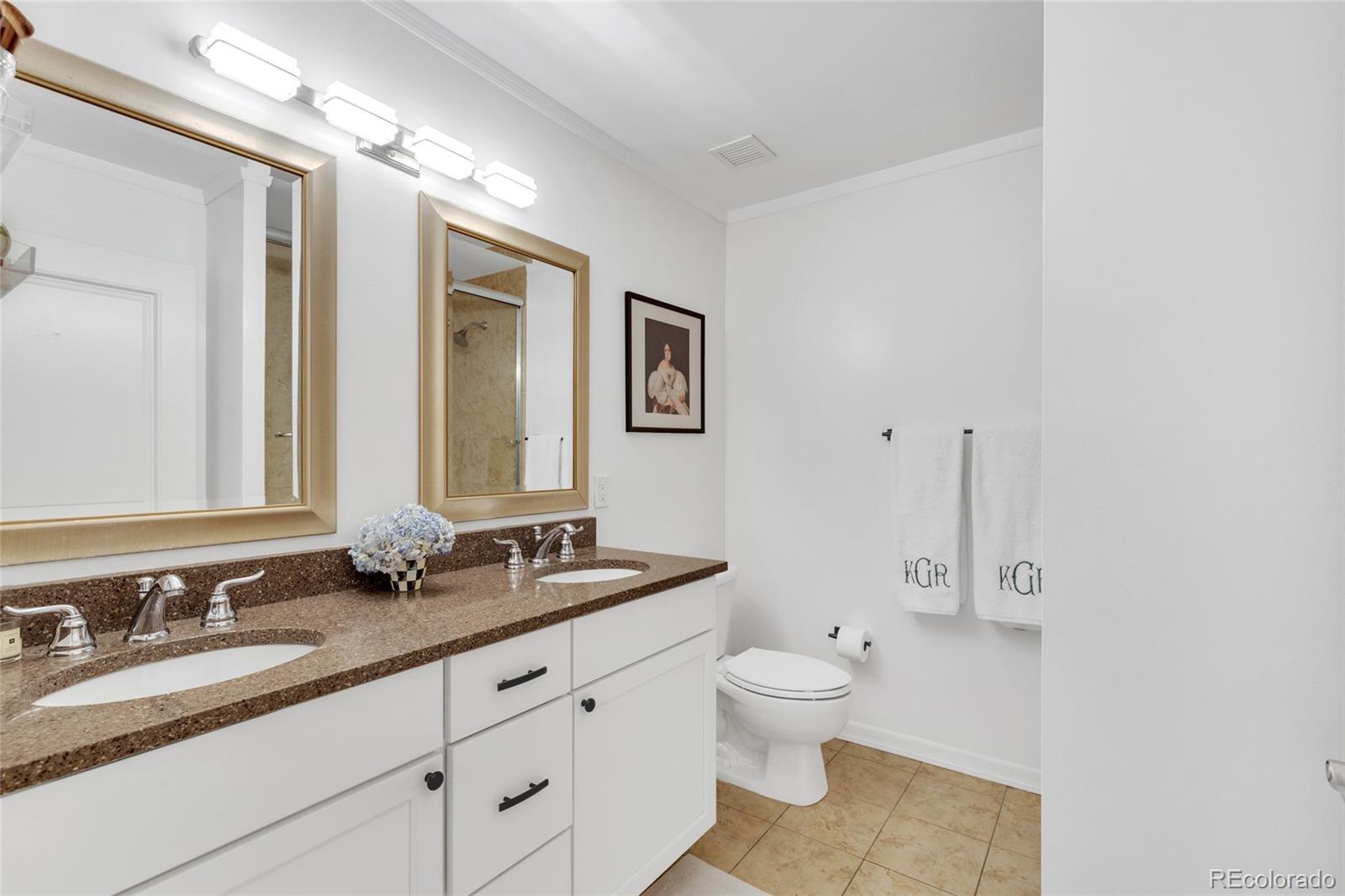1975 N Grant Street Unit: 325