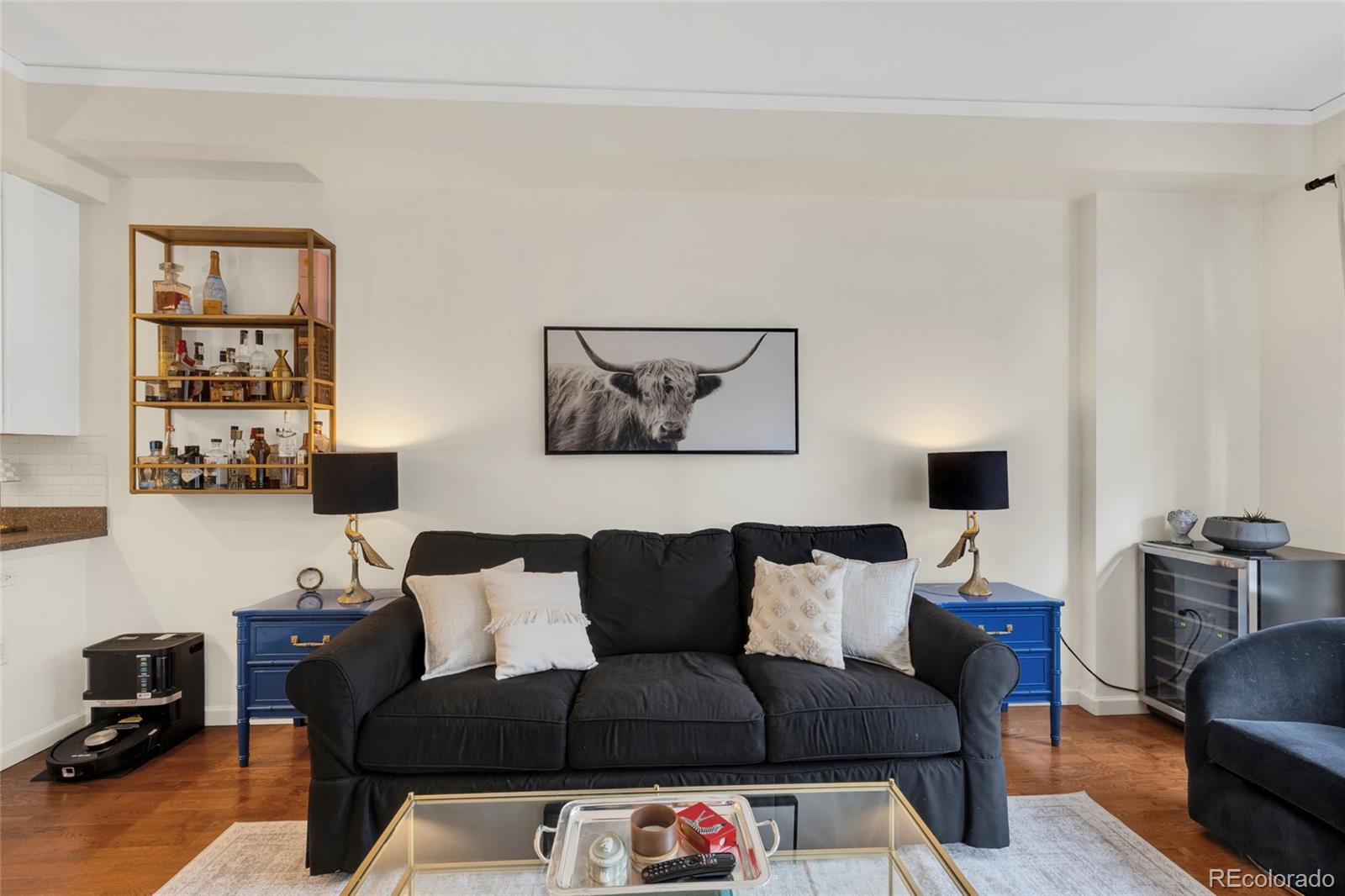 1975 N Grant Street Unit: 325