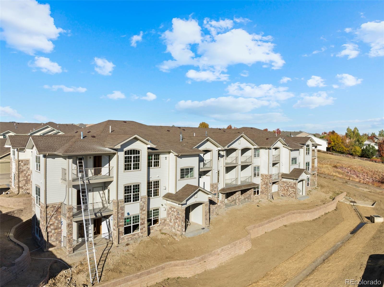 18633 Stroh Road Road Unit: 2-104