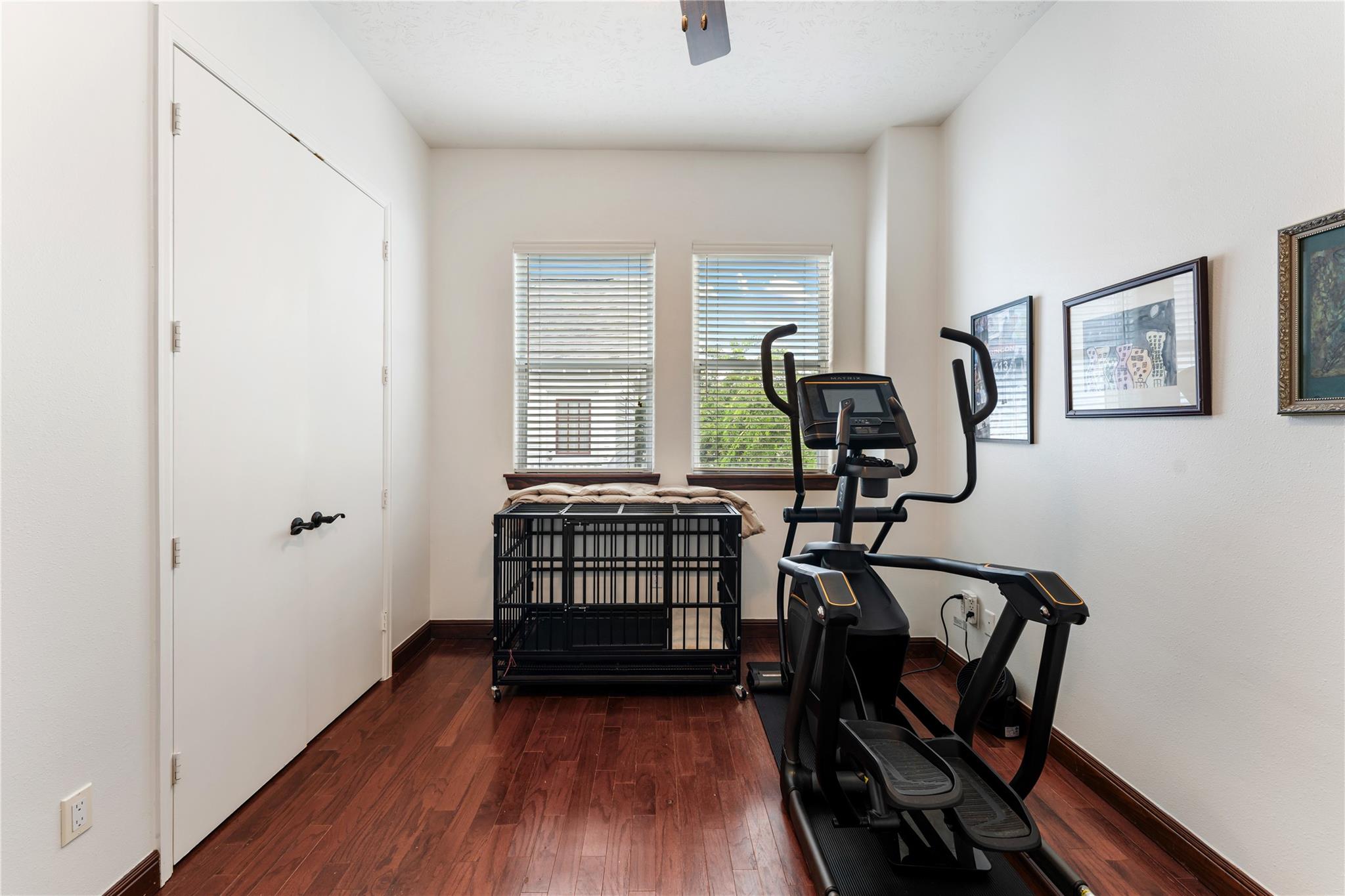 415 W 8th Street