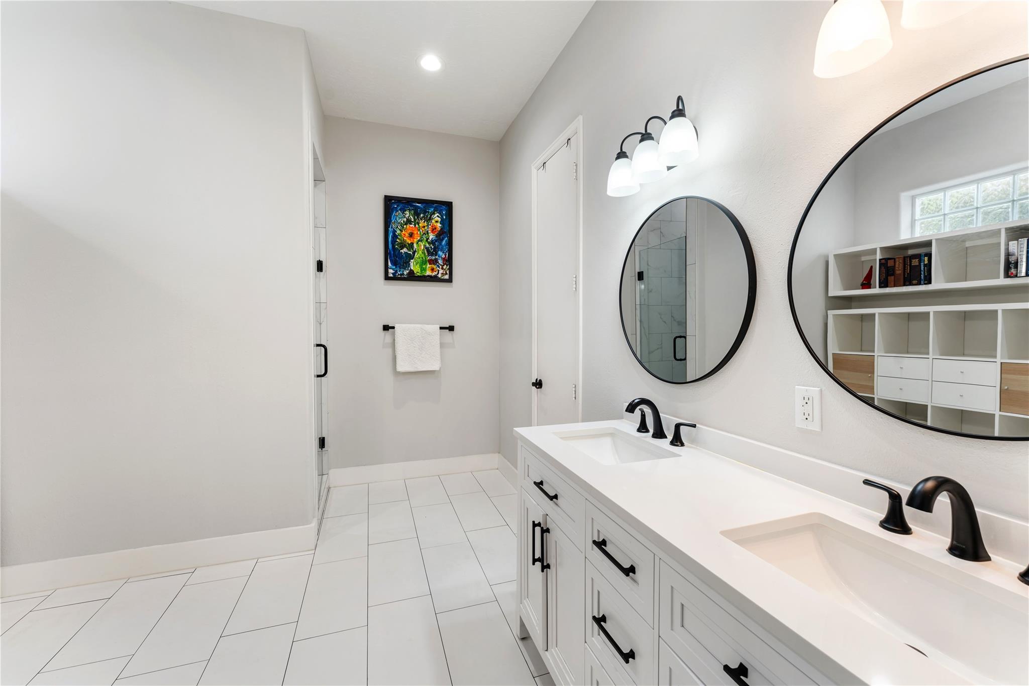 415 W 8th Street