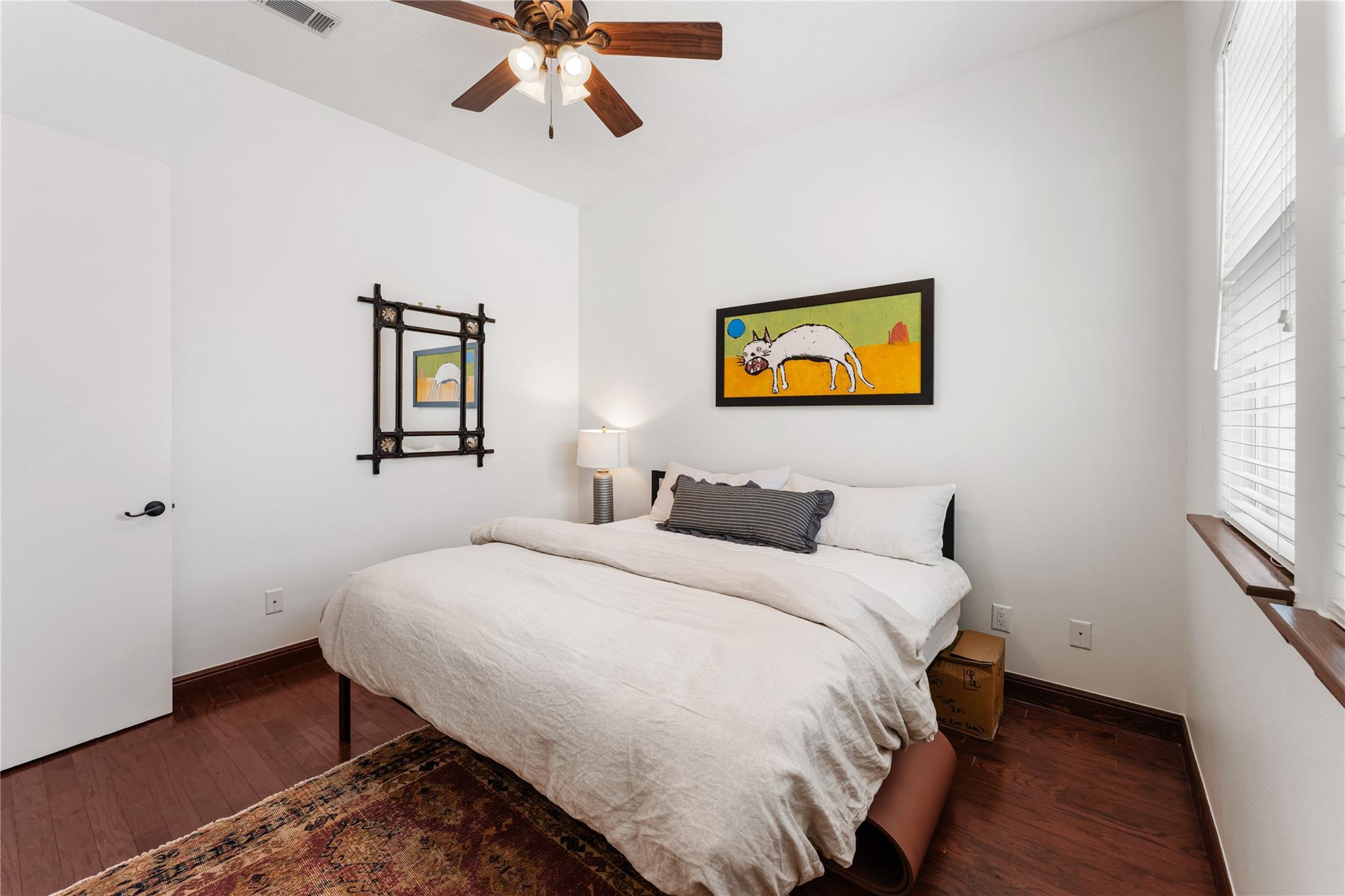 415 W 8th Street