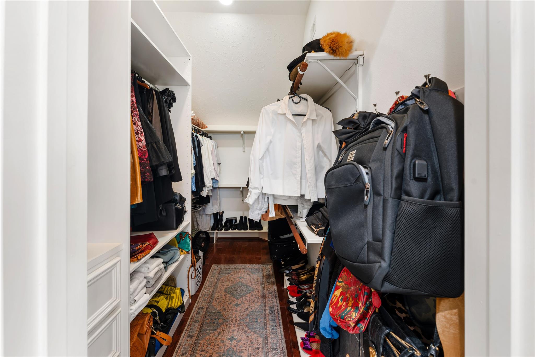415 W 8th Street