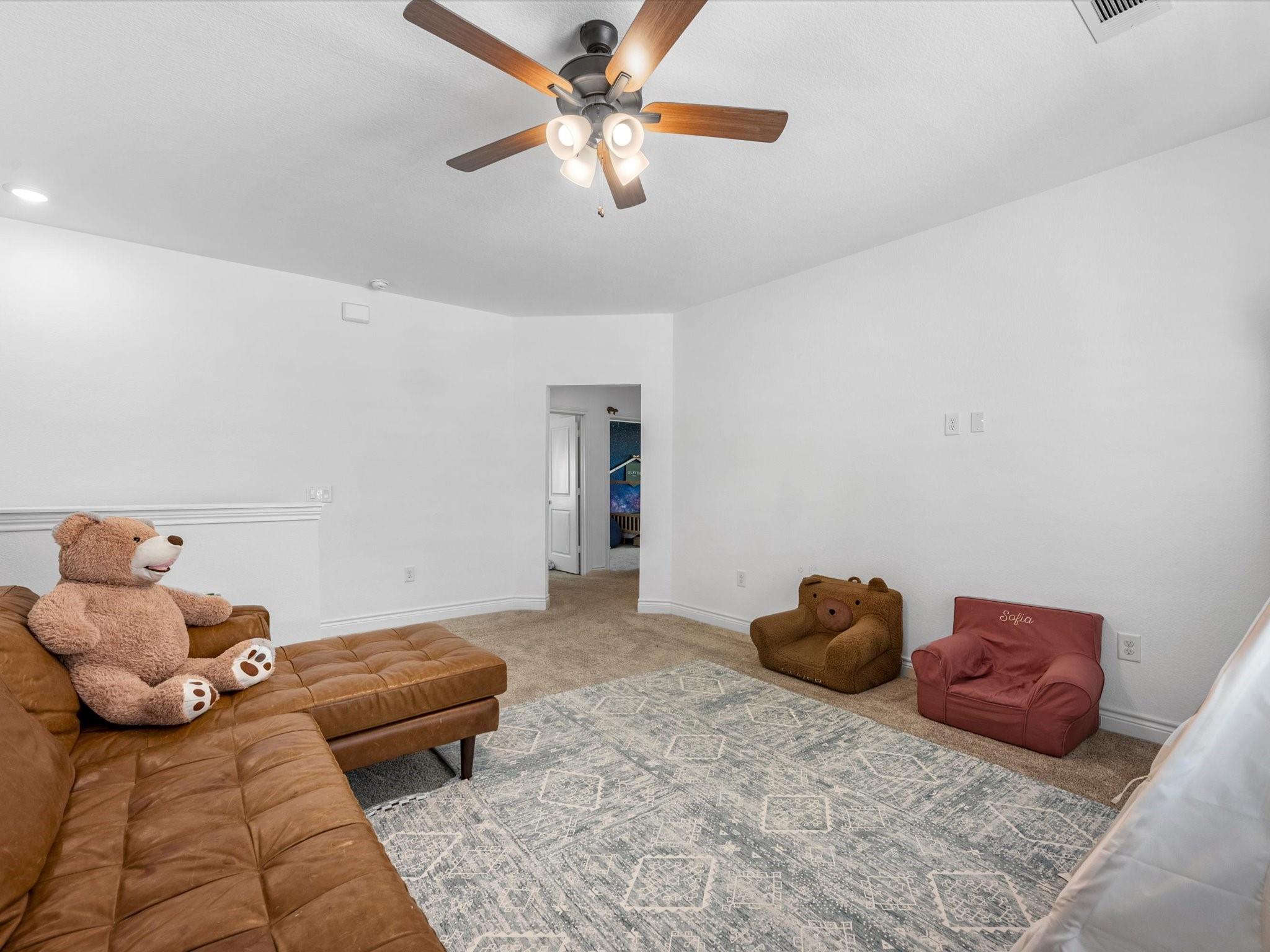 7310 Kingbird Cove Court