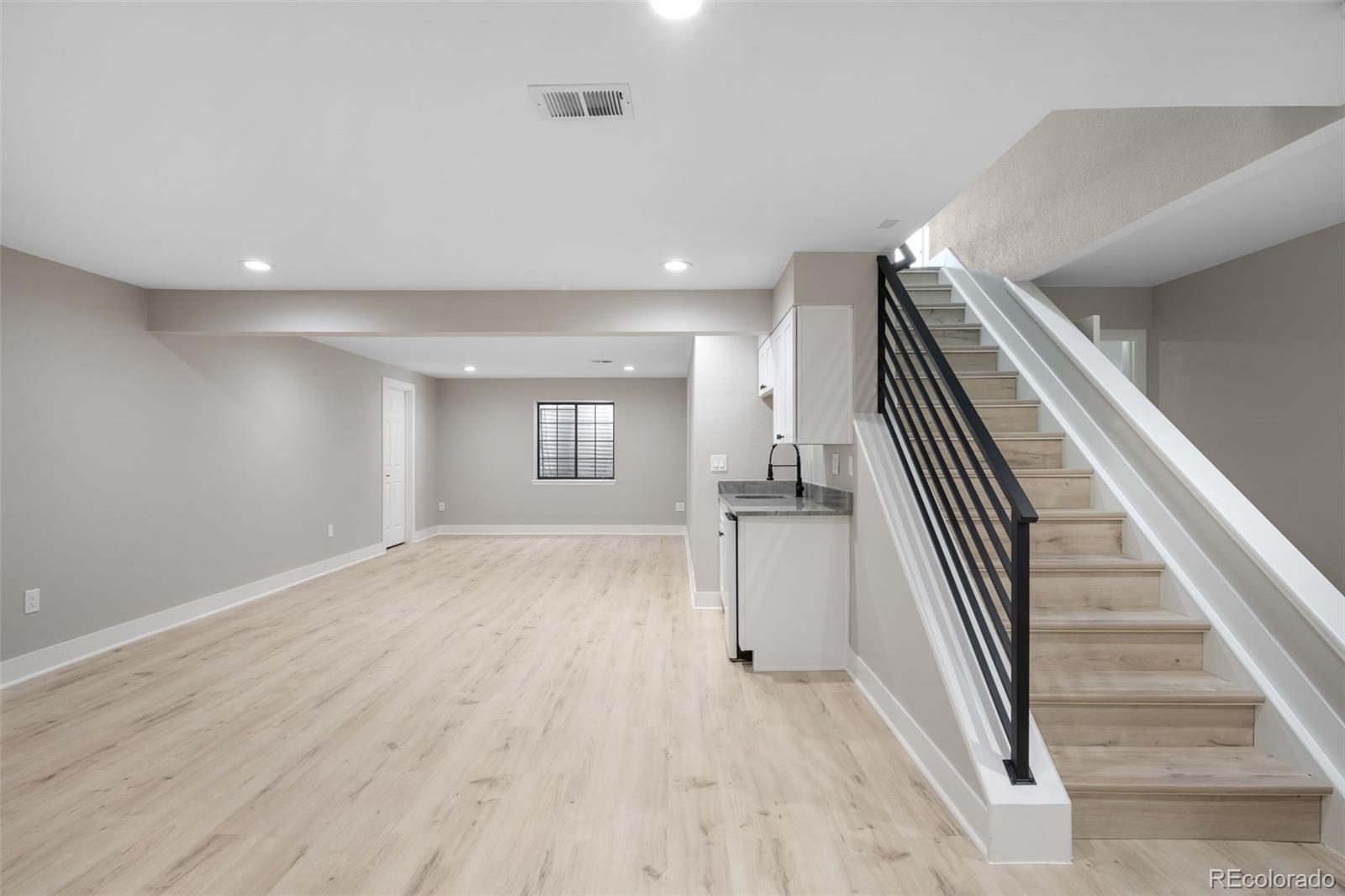 8080 E Dartmouth Avenue Unit: 26