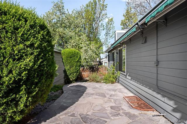 8080 E Dartmouth Avenue Unit: 26