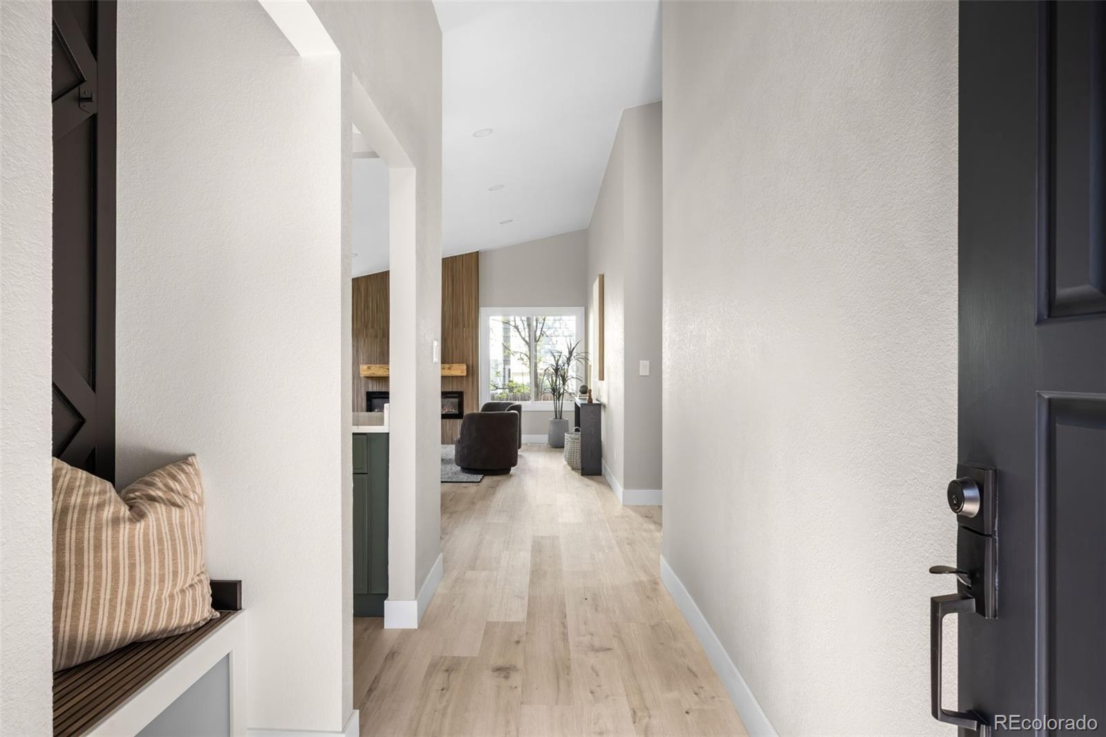 8080 E Dartmouth Avenue Unit: 26