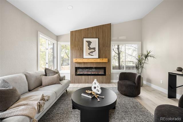 8080 E Dartmouth Avenue Unit: 26