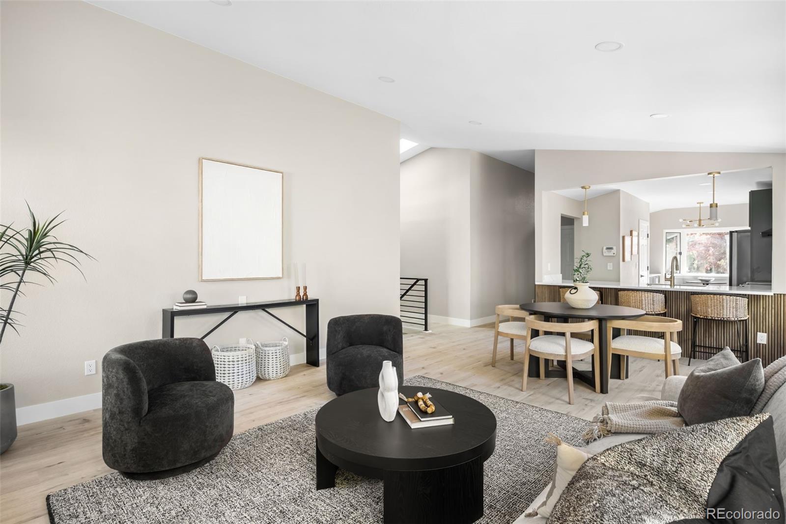 8080 E Dartmouth Avenue Unit: 26