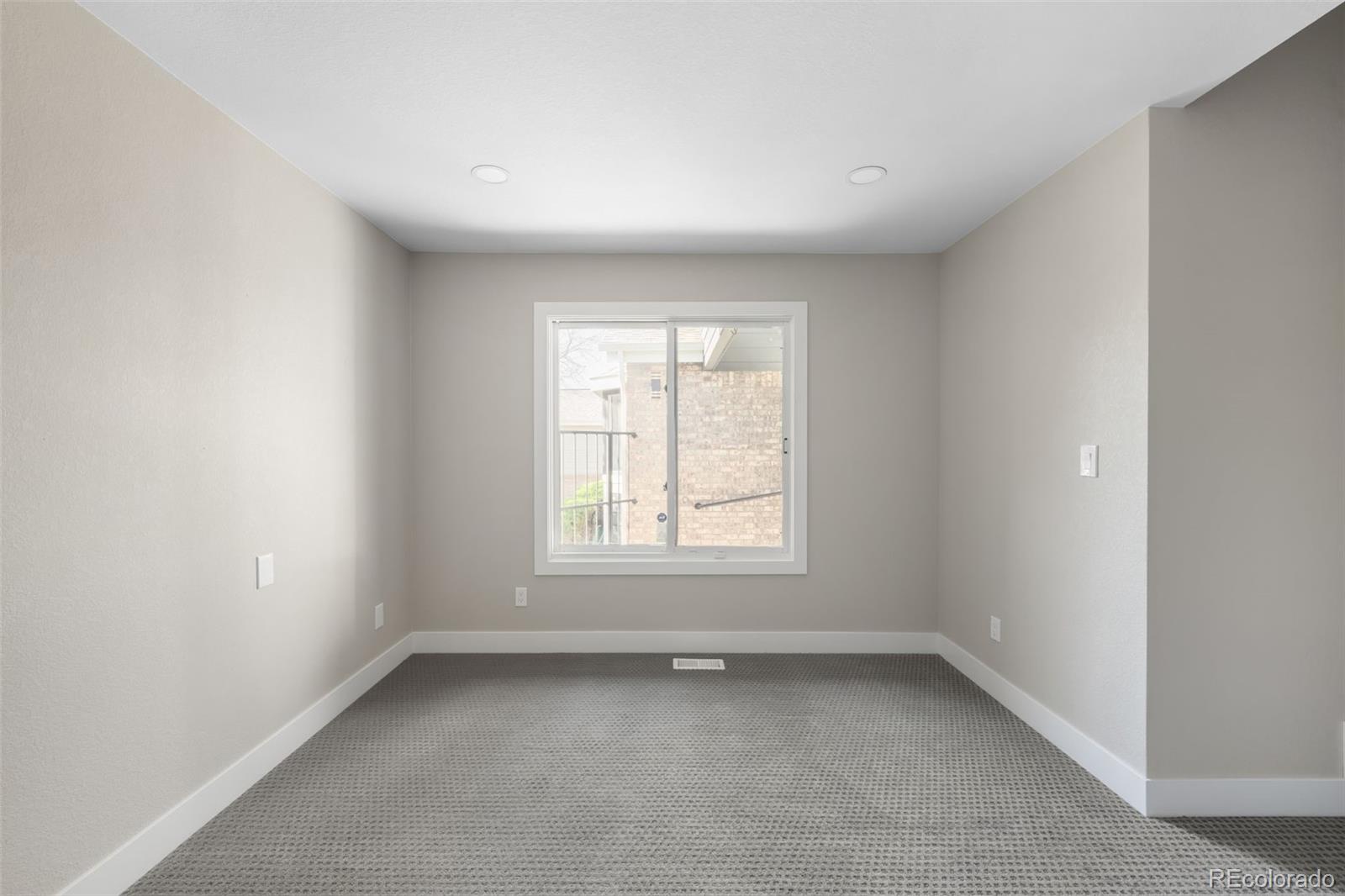 8080 E Dartmouth Avenue Unit: 26