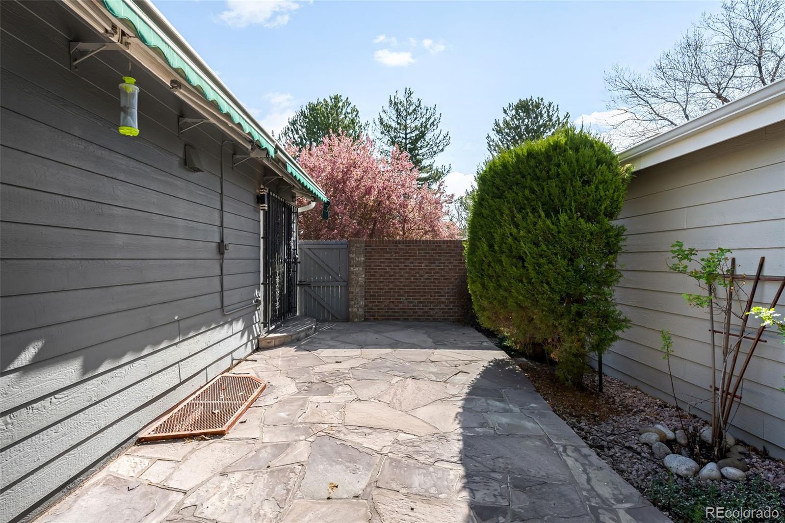 8080 E Dartmouth Avenue Unit: 26