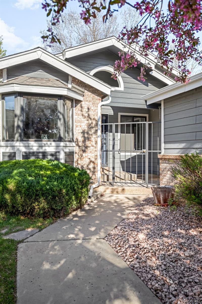 8080 E Dartmouth Avenue Unit: 26