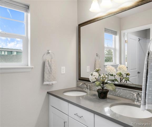 4765 W 108th Place