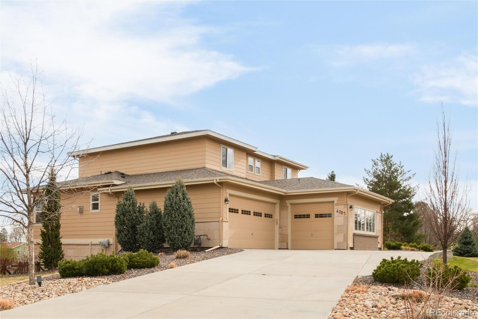 4765 W 108th Place